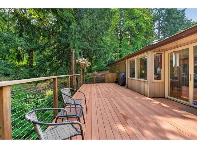 2060 Sw BUTLER Rd, Gresham, OR 97080