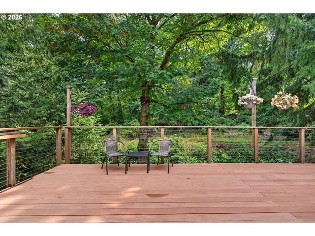 2060 Sw BUTLER Rd, Gresham, OR 97080