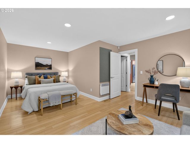 2060 Sw BUTLER Rd, Gresham, OR 97080