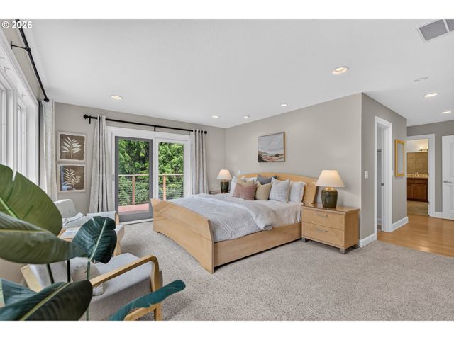 2060 Sw BUTLER Rd, Gresham, OR 97080