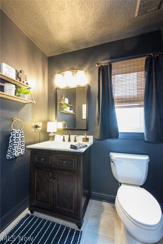 5150 Bayside Lake Boulevard, Stow, OH 44224