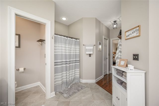 5150 Bayside Lake Boulevard, Stow, OH 44224