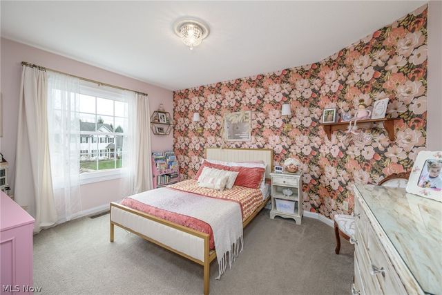 5150 Bayside Lake Boulevard, Stow, OH 44224