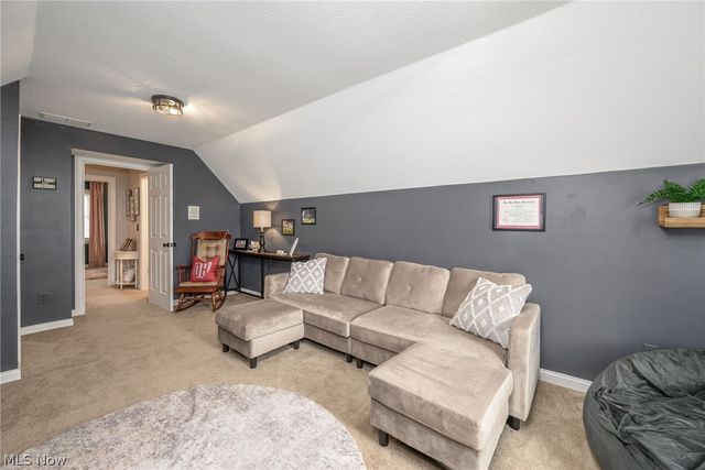 5150 Bayside Lake Boulevard, Stow, OH 44224