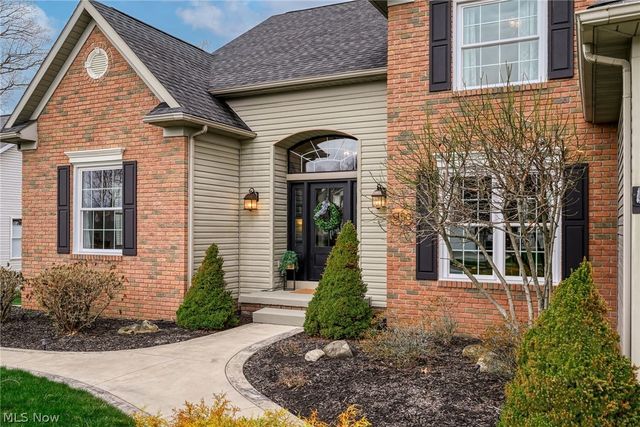 5150 Bayside Lake Boulevard, Stow, OH 44224