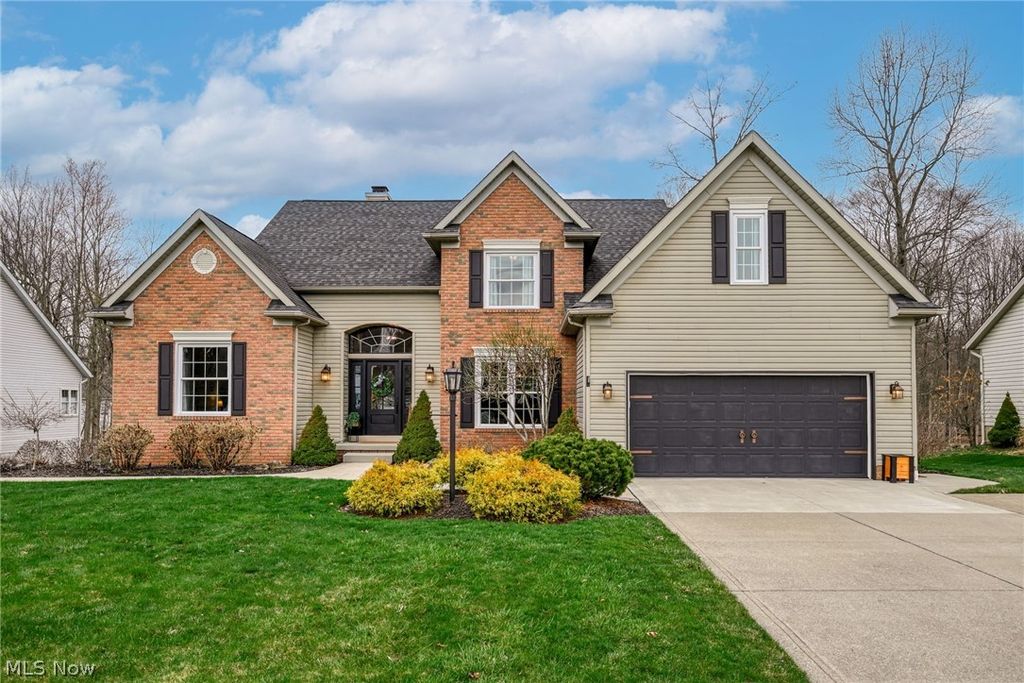 5150 Bayside Lake Boulevard, Stow, OH 44224