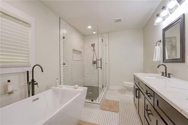 3076 Mccully Drive NE, Atlanta, GA 30345