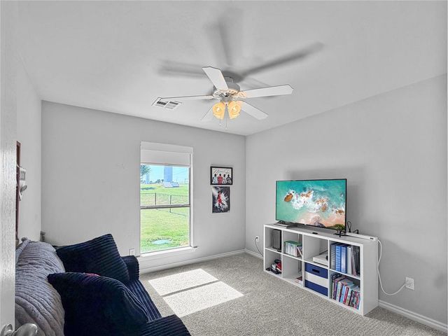 900 County Street 2932, Tuttle, OK 73089