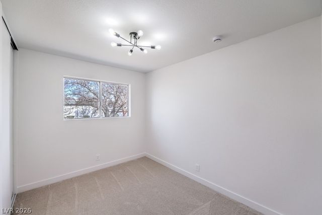 566 Greenbriar Townhouse Way, Las Vegas, NV 89121