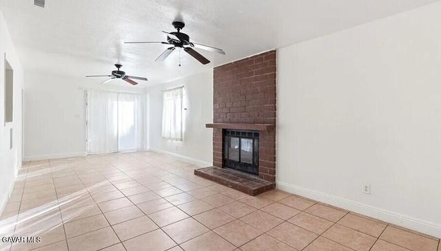 356 E Kettering Street, Lancaster, CA 93535