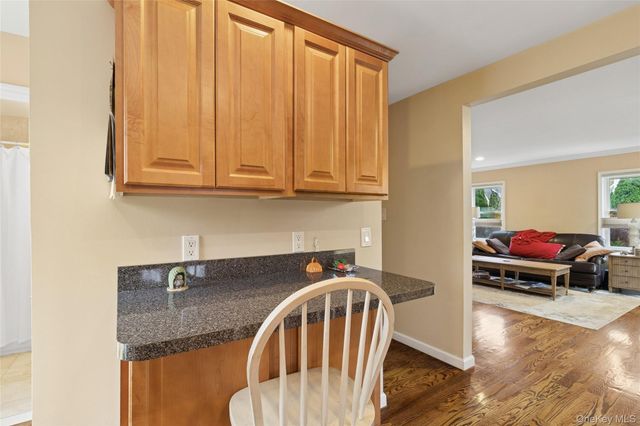 31 Amityville Road, Sound Beach, NY 11789