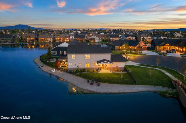13806 N Treasure Island CT, Rathdrum, ID 83858