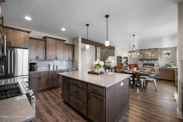 13806 N Treasure Island CT, Rathdrum, ID 83858