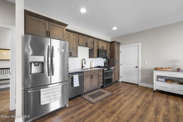 13806 N Treasure Island CT, Rathdrum, ID 83858
