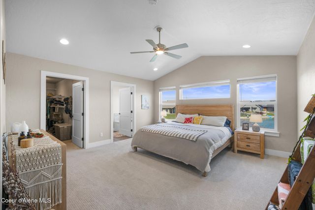 13806 N Treasure Island CT, Rathdrum, ID 83858