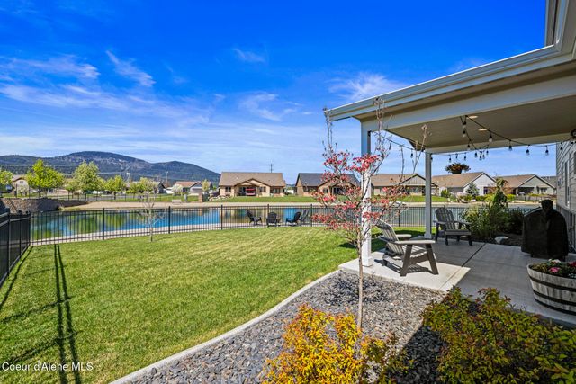 13806 N Treasure Island CT, Rathdrum, ID 83858