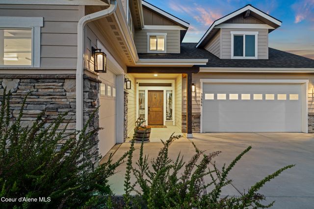 13806 N Treasure Island CT, Rathdrum, ID 83858