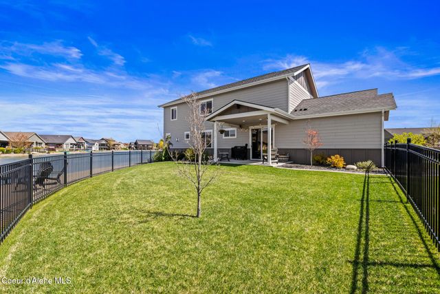 13806 N Treasure Island CT, Rathdrum, ID 83858