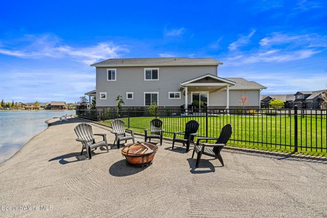 13806 N Treasure Island CT, Rathdrum, ID 83858