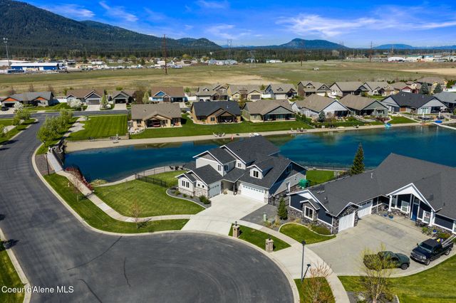 13806 N Treasure Island CT, Rathdrum, ID 83858