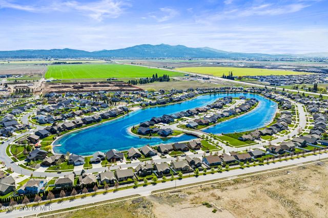 13806 N Treasure Island CT, Rathdrum, ID 83858