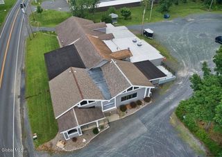 405 Hudson River Road, Halfmoon, NY 12188