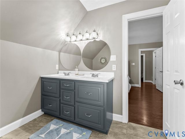 1713 Southcreek Dr, Chesterfield, VA 23834