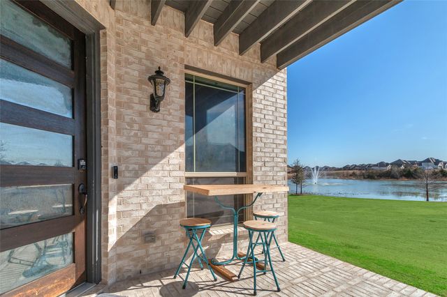 1411 Fishergate Drive, Forney, TX 75126