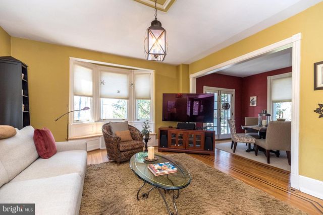 1633 GRASSHOPPER LN, Lower Gwynedd, PA 19002