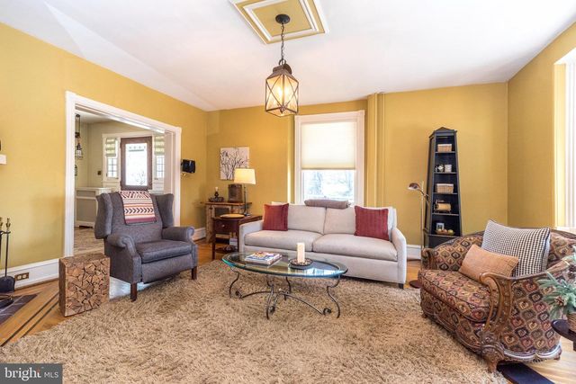 1633 GRASSHOPPER LN, Lower Gwynedd, PA 19002