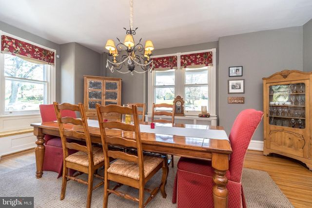 1633 GRASSHOPPER LN, Lower Gwynedd, PA 19002