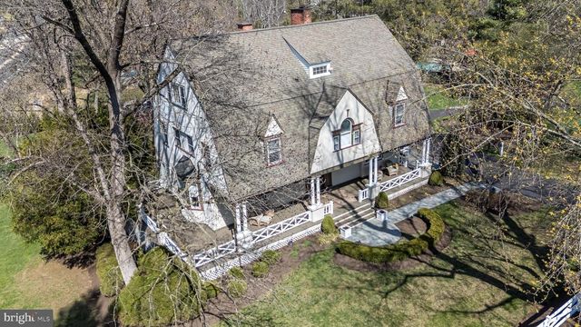 1633 GRASSHOPPER LN, Lower Gwynedd, PA 19002