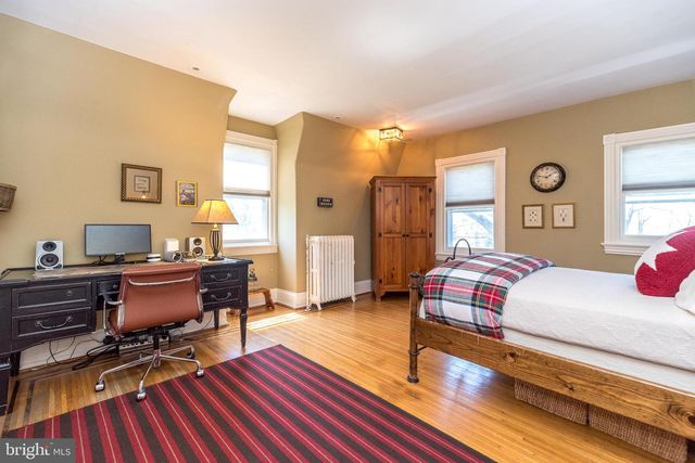 1633 GRASSHOPPER LN, Lower Gwynedd, PA 19002