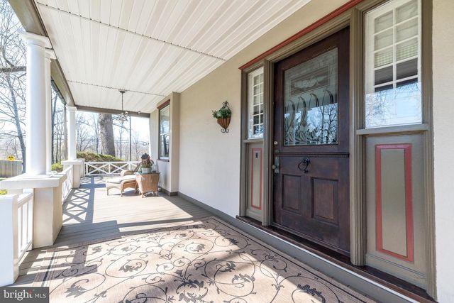 1633 GRASSHOPPER LN, Lower Gwynedd, PA 19002