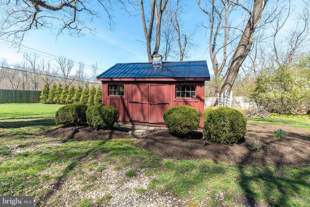1633 GRASSHOPPER LN, Lower Gwynedd, PA 19002