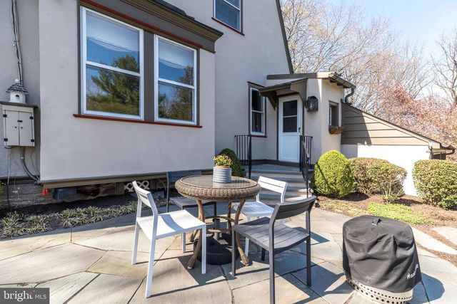 1633 GRASSHOPPER LN, Lower Gwynedd, PA 19002