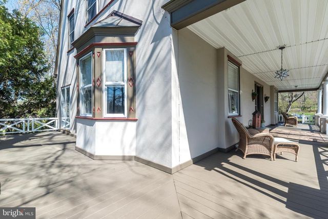 1633 GRASSHOPPER LN, Lower Gwynedd, PA 19002