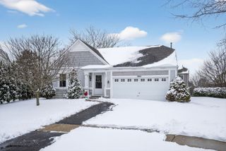 2661 Stanton Circle, Lake In The Hills, IL 60156