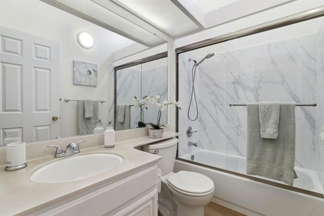 3685 Nutwood Terrace 313, Fremont, CA 94536