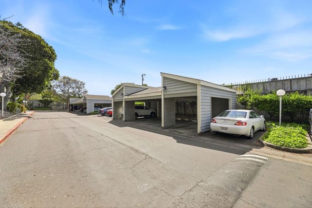 3685 Nutwood Terrace 313, Fremont, CA 94536