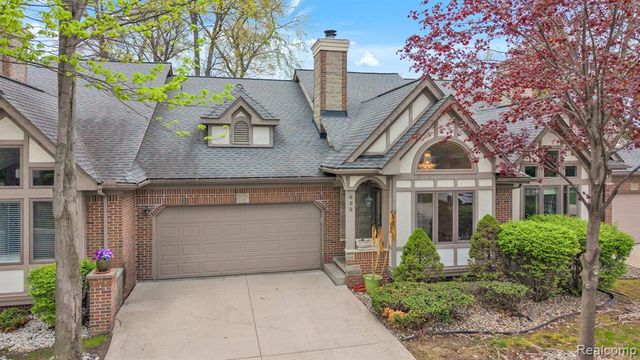 852 N Beech Daly Road, Dearborn Heights, MI 48127