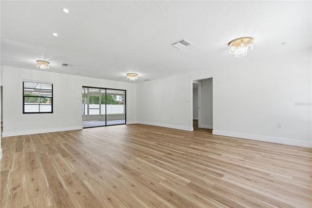 2309 PIN OAK LANE E, Clearwater, FL 33759