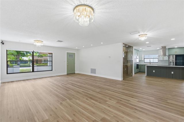 2309 PIN OAK LANE E, Clearwater, FL 33759