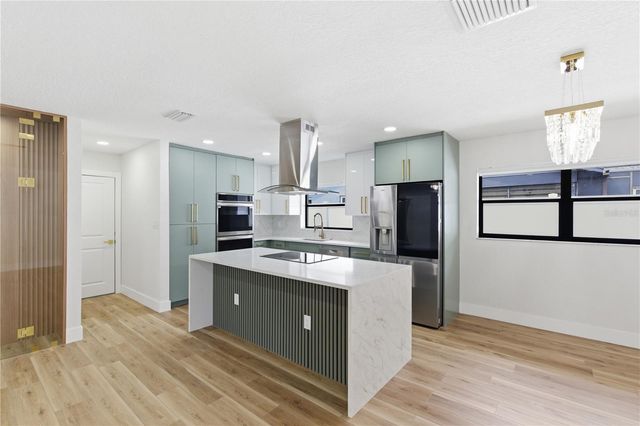 2309 PIN OAK LANE E, Clearwater, FL 33759