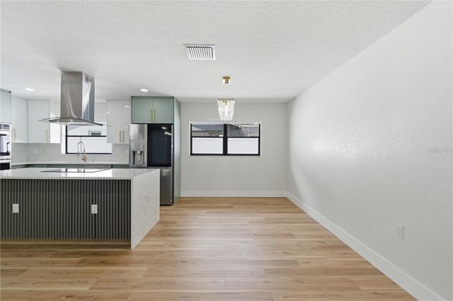 2309 PIN OAK LANE E, Clearwater, FL 33759