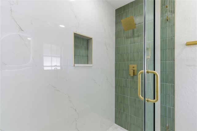 2309 PIN OAK LANE E, Clearwater, FL 33759