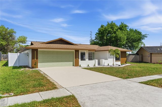 2309 PIN OAK LANE E, Clearwater, FL 33759