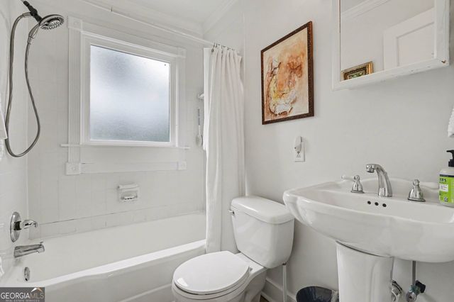 2176 Edison Avenue NE, Atlanta, GA 30305