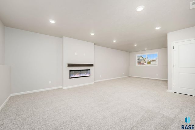 2205 E Alexa St Street, Brandon, SD 57005