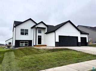 2205 E Alexa St Street, Brandon, SD 57005